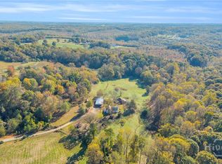 1129 Lord Road, Commerce, GA 30530