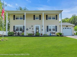 65 Old Bridge Dr, Howell, NJ 07731
