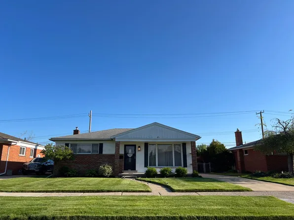29918 Gladys Ave, Westland, MI 48185