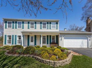 1705 77th St, Naperville, IL 60565