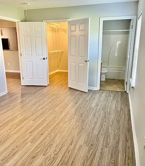 5110 Scarsdale Dr #101 — Photo 9