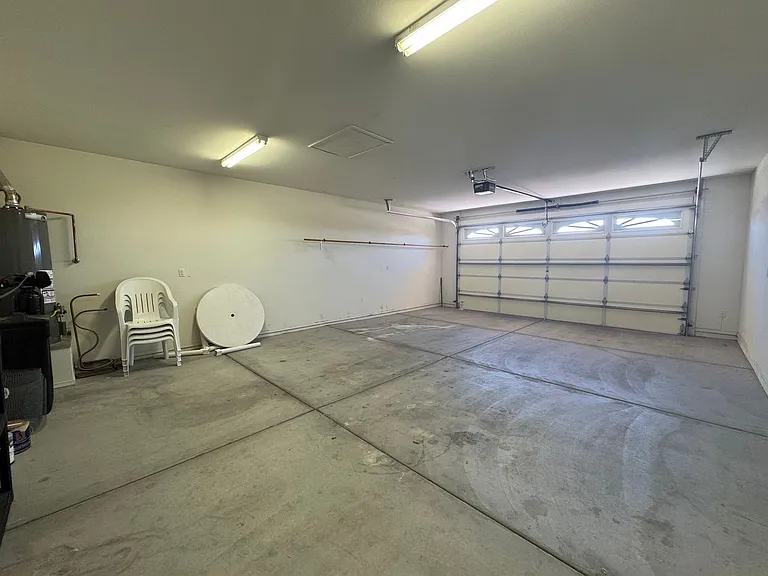 2037 E Desert Palms Dr — Photo 35
