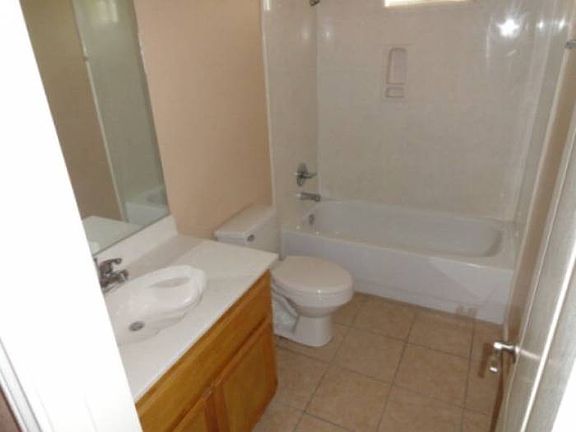 2nd image of 1319 N Sal St APT 2