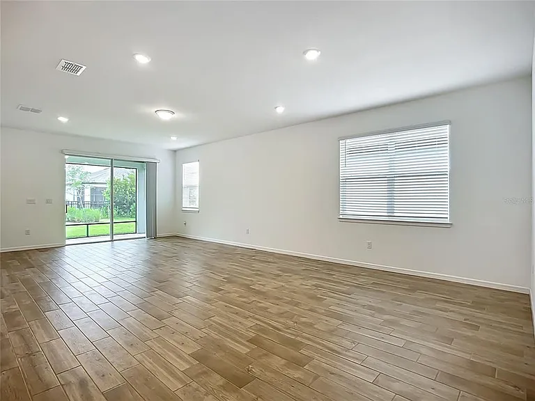 10005 Patterson Way — Photo 17