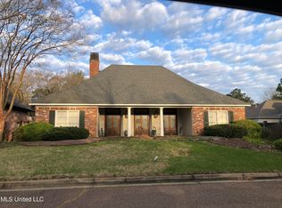118 Green Dr, Jackson, MS 39211