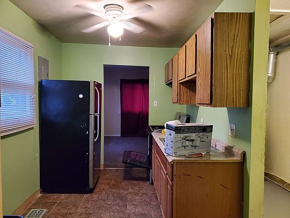 2nd image of 4336 E 142nd St
