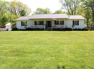 6687 Sprunica Ridge Rd, Nashville, IN 47448