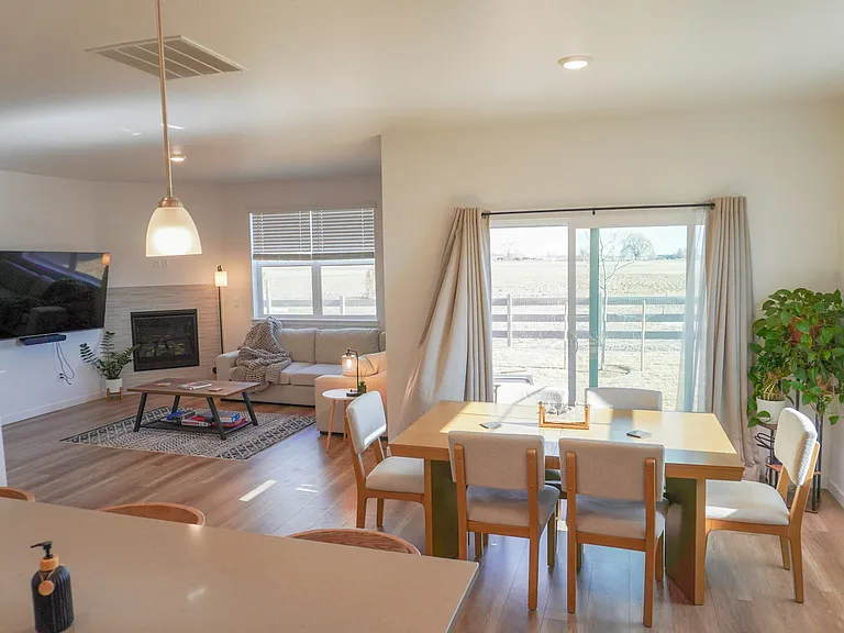 1858 Mount Monroe Dr — Photo 4
