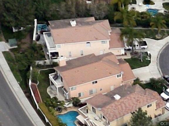 2nd image of 989 S Emanuele Cir