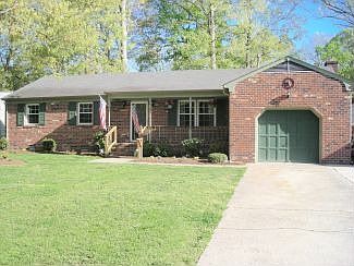 1st image of 605 Beacon Ct
