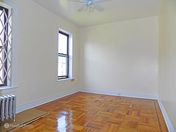 3rd image of 4842 41st St APT 2R