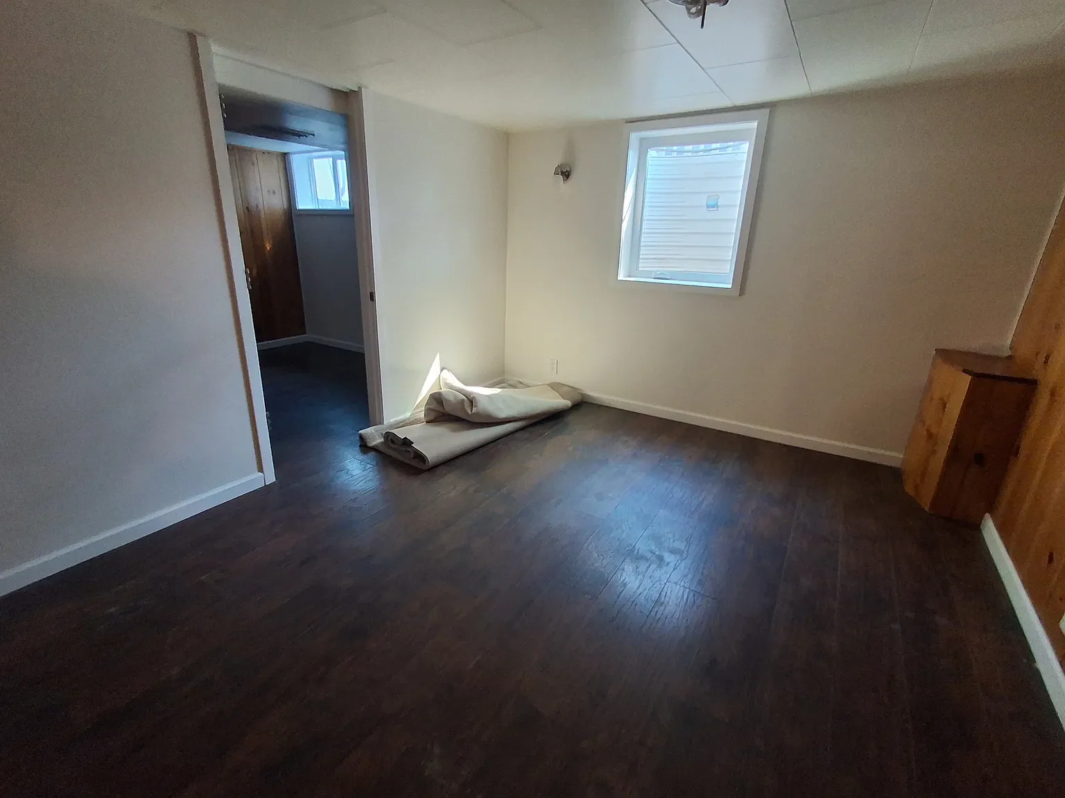 3 bed, 1751 sqft, $2,400 — Photo 2