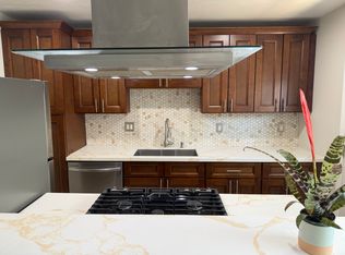 31921 Via Belardes APT B, San Juan Capistrano, CA 92675