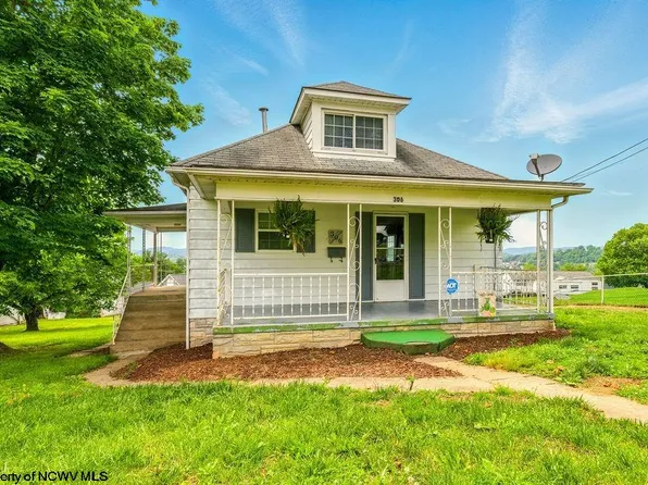 306 Clark St, Fairmont, WV 26554