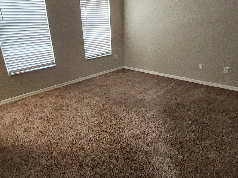 2125 Golden Oak Ln #2125 — Photo 9