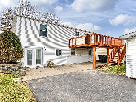 3rd image of 1581 Haine School Rd