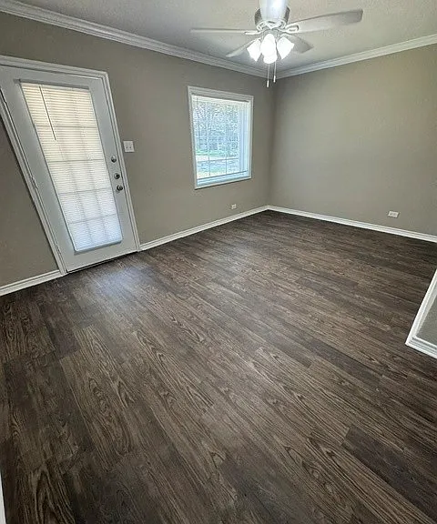 10106 Galway Dr — Photo 2