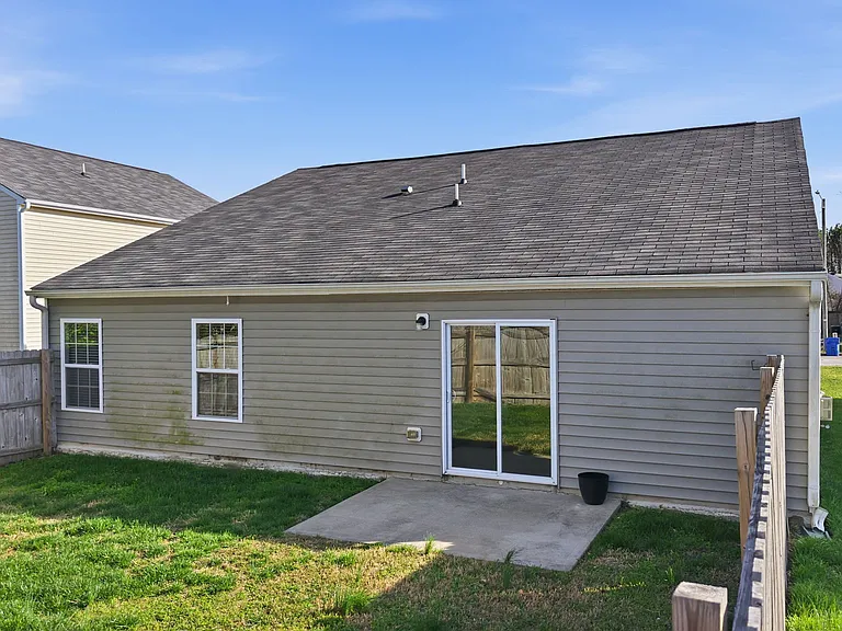 3916 Sabre Ln NW — Photo 5