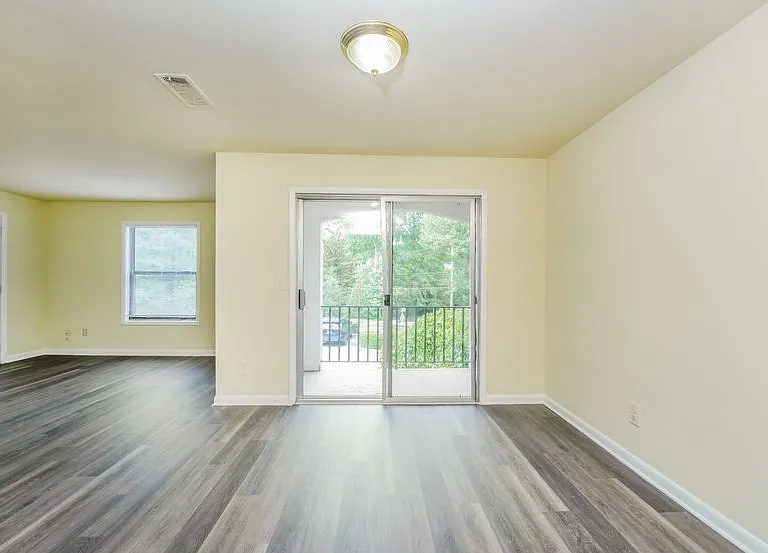 774 Northern Ave #B14 — Photo 2