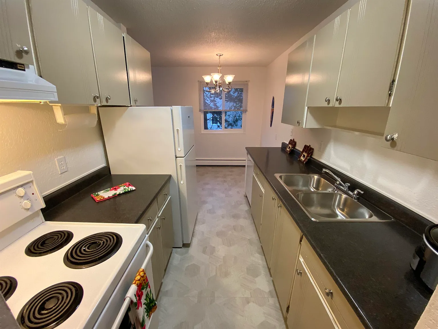 Parkland House — Photo 4
