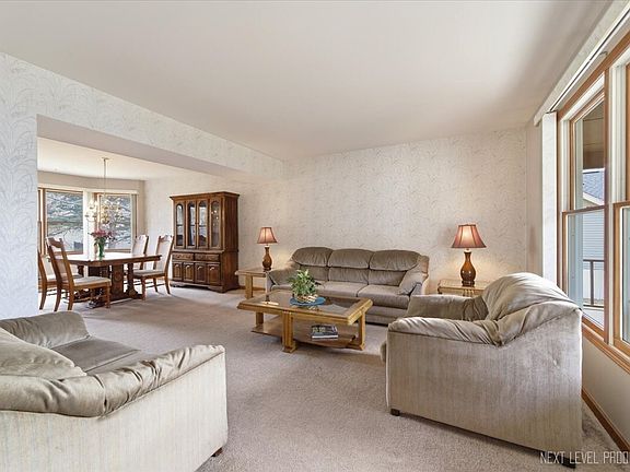 4th image of 1107 Pember Cir