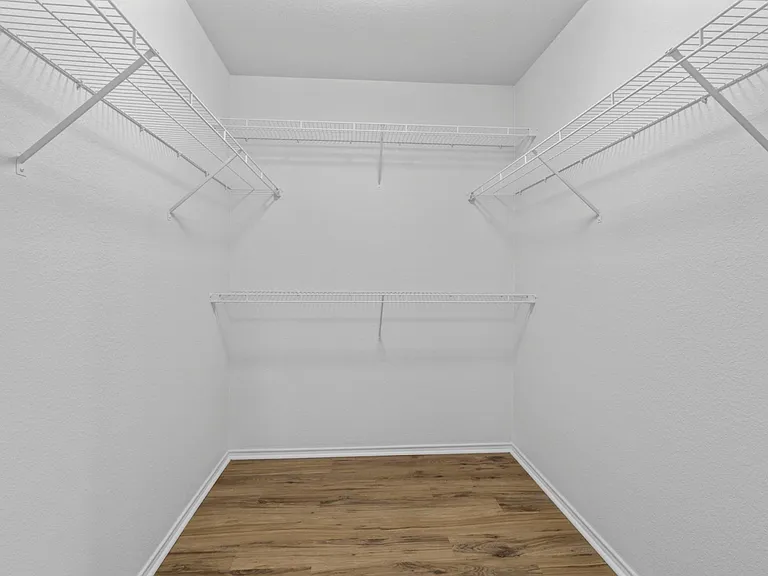 2205 Lookout Ln — Photo 20