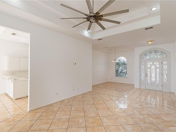 4th image of 4219 Margarita St