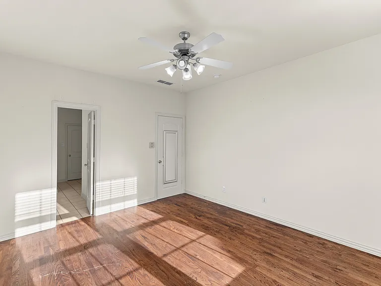 7904 Hannah St — Photo 21