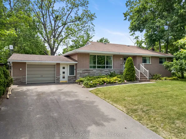 65 Victoria Ave N, Kawartha Lakes, ON K9V 4G6