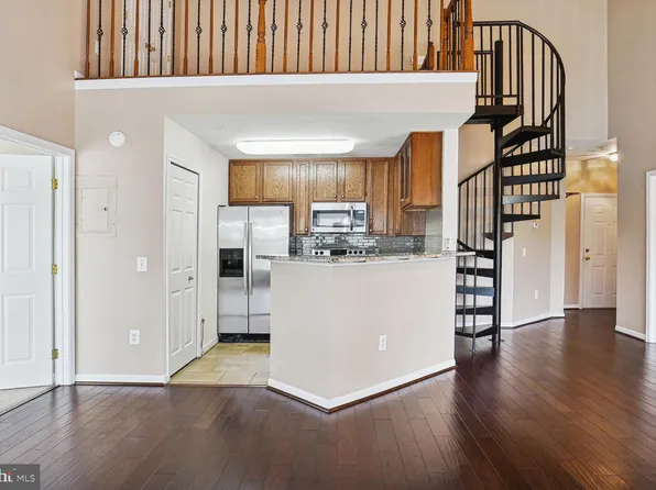15618 Everglade Ln APT 401, Bowie, MD 20716