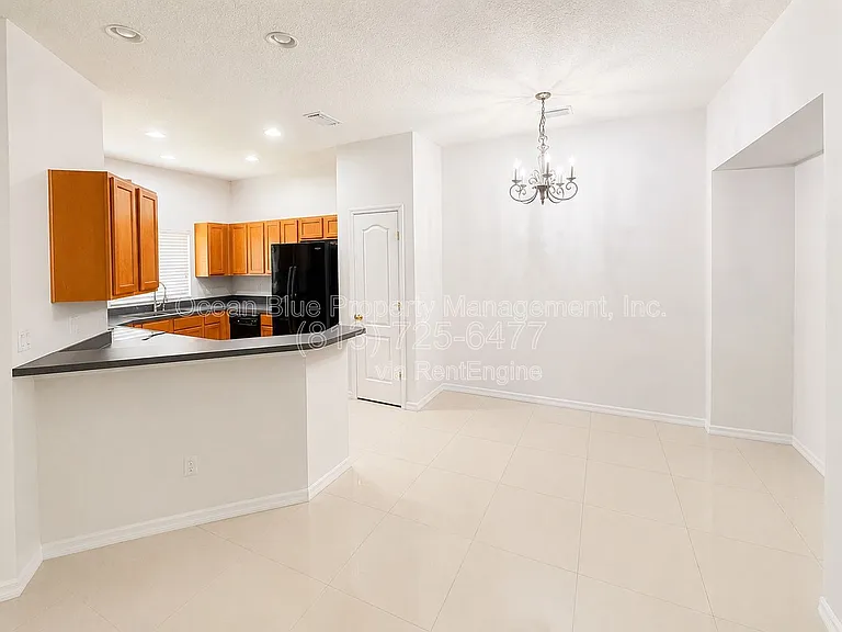 4524 Amberly Oaks Ct — Photo 7