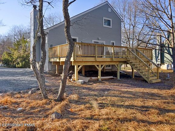 2nd image of 62 Whitman Ln
