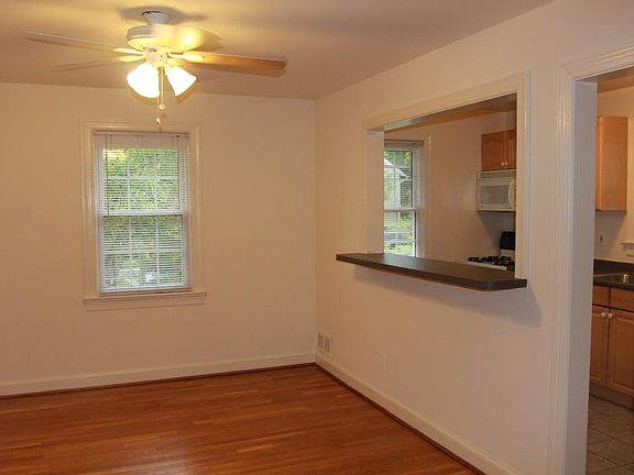 2nd image of 945 N Barton St APT 201
