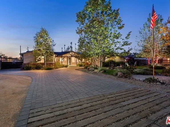 1861 Montgomery Rd, Thousand Oaks, CA 91360