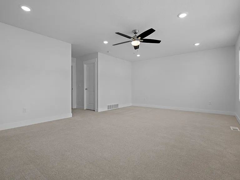 504 N 475 W #504 — Photo 16