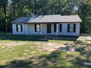 593 Hopper Barker Rd, Jackson, TN 38305