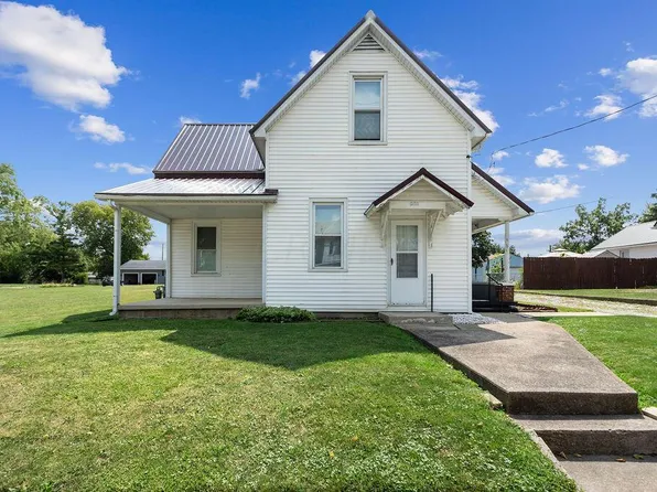 161 W Columbus St, Mount Sterling, OH 43143