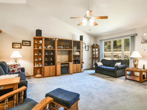 15 Bay Front Lane Apt A, Kimberling City, MO 65686