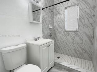 330 NE 70th St APT 4, Miami, FL 33138