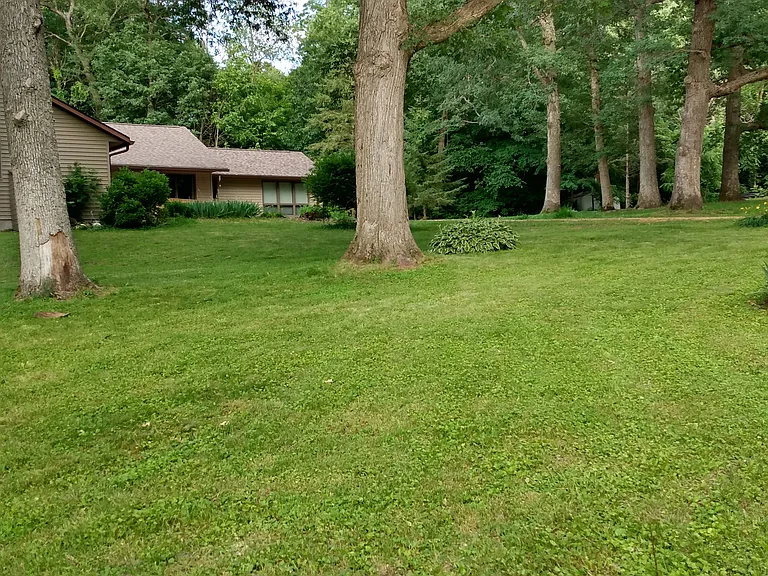 Jenkins Ln — Photo 3