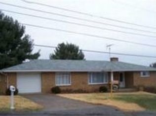 266 Willow Ln, Wheeling, WV 26003