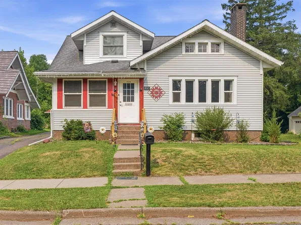416 W 4th Street N, Ladysmith, WI 54848