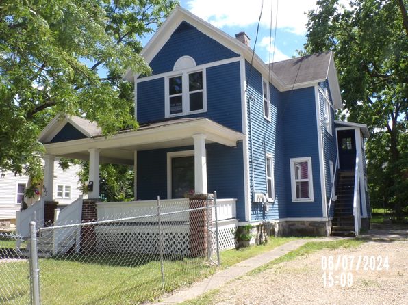 633 W North St #2