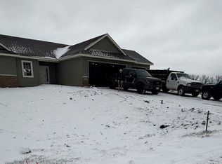 27107 181st Ave, Long Grove, IA 56756