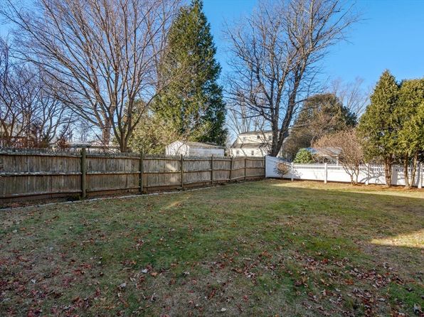 1026-1028 Belmont St, Watertown, MA 02472