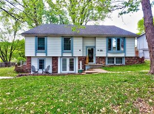 1702 Lee Ln, Pleasant Hill, MO 64080