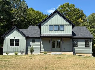 36 Lamson Ave, Belchertown, MA 01007