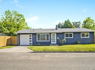 10810 NE Schuyler St, Portland, OR 97220