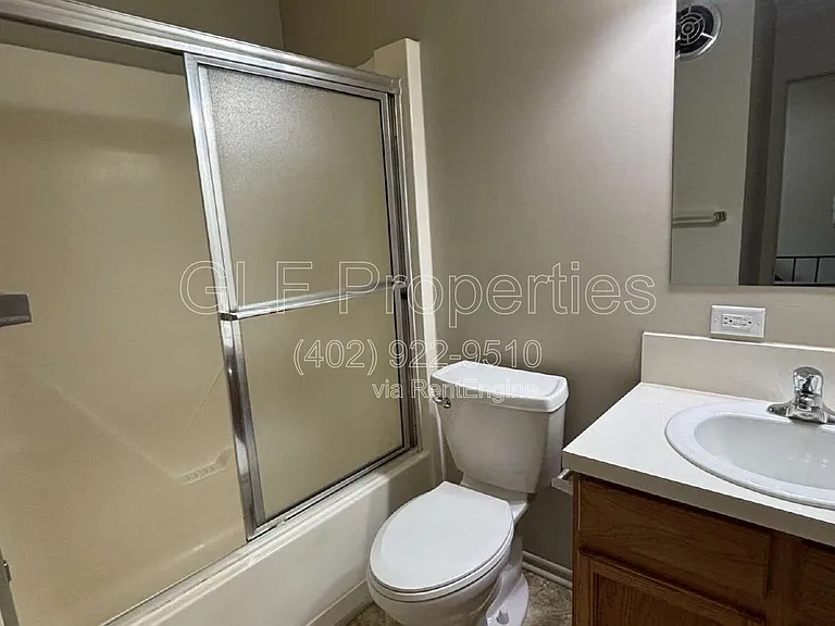 823 N 2nd St #1 — Photo 18