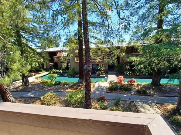 2454 Larkspur Ln APT 330, Sacramento, CA 95825